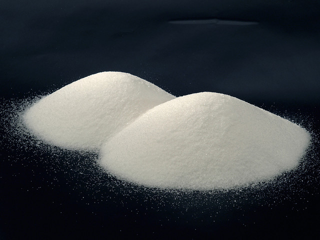 5 ways salt enhances the beauty