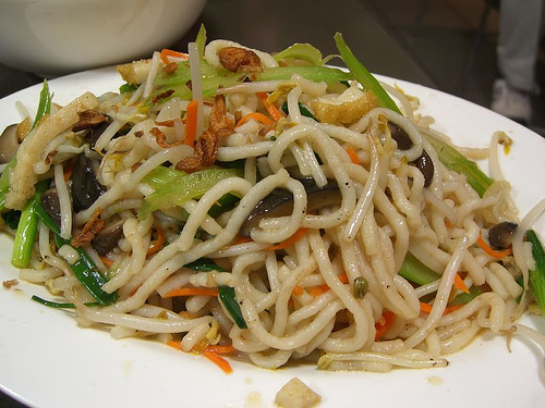 Valentines’ Day Special– Noodles with stir fried vegetables: Healthy recipe