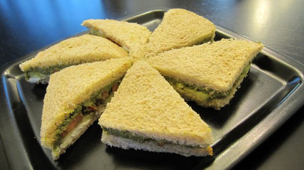 How to make chutney sandwich recipe ?