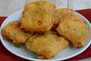 How to make Bread Pakora with Stuffed Potato ?