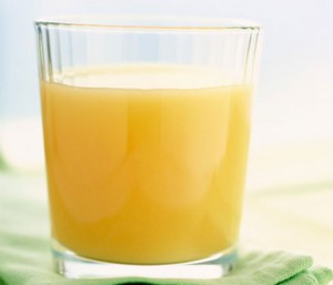 orange juice 300x257 - 6 healthy food exchange for a fuller stomach
