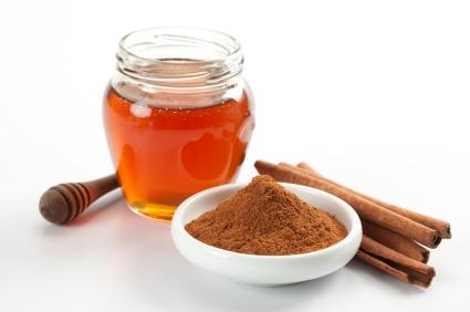 8 healthy reasons to combine honey and cinnamon