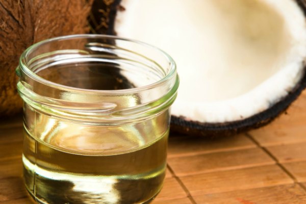 How to Use Coconut Oil for Hair Growth