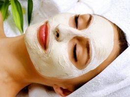 5 top Ayurvedic Face Packs For Glowing Skin