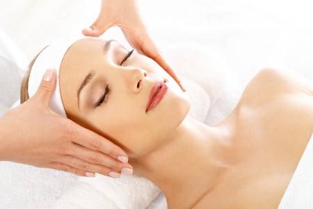 10 Wonderful Benefits Of Facials On Your Skin