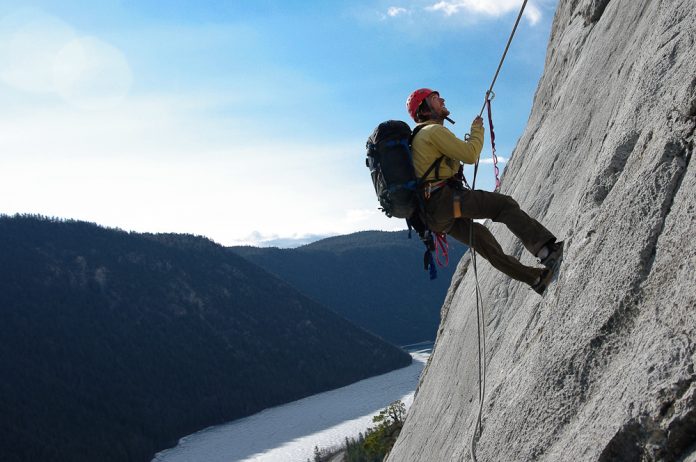 health benefits of rock climbing