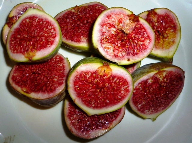 Top 6 Fruits For Weight Gain
