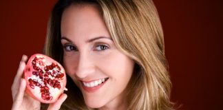 skin care benefits of pomegranate juice