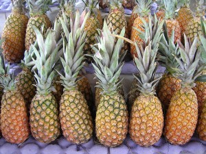 Pineapple & cucumber salad recipe