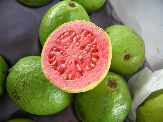 Benefits of guava for skin, hair and health