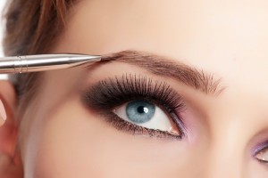 Tame Your Eyebrows Without Plucking