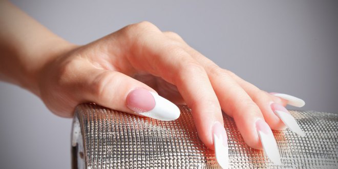 How to Remove Acrylic Nails