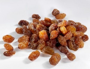 Benefits Of Eating Raisins Everyday