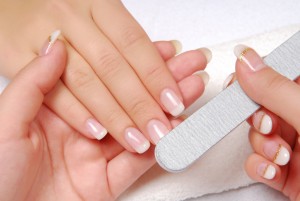 Best Ways To Whiten your Nails