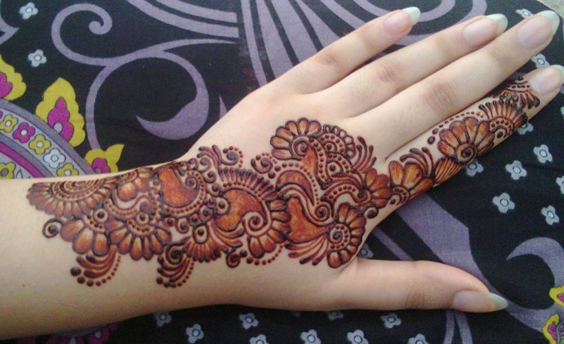 Best 6 Beautiful Mehndi Stickers For You