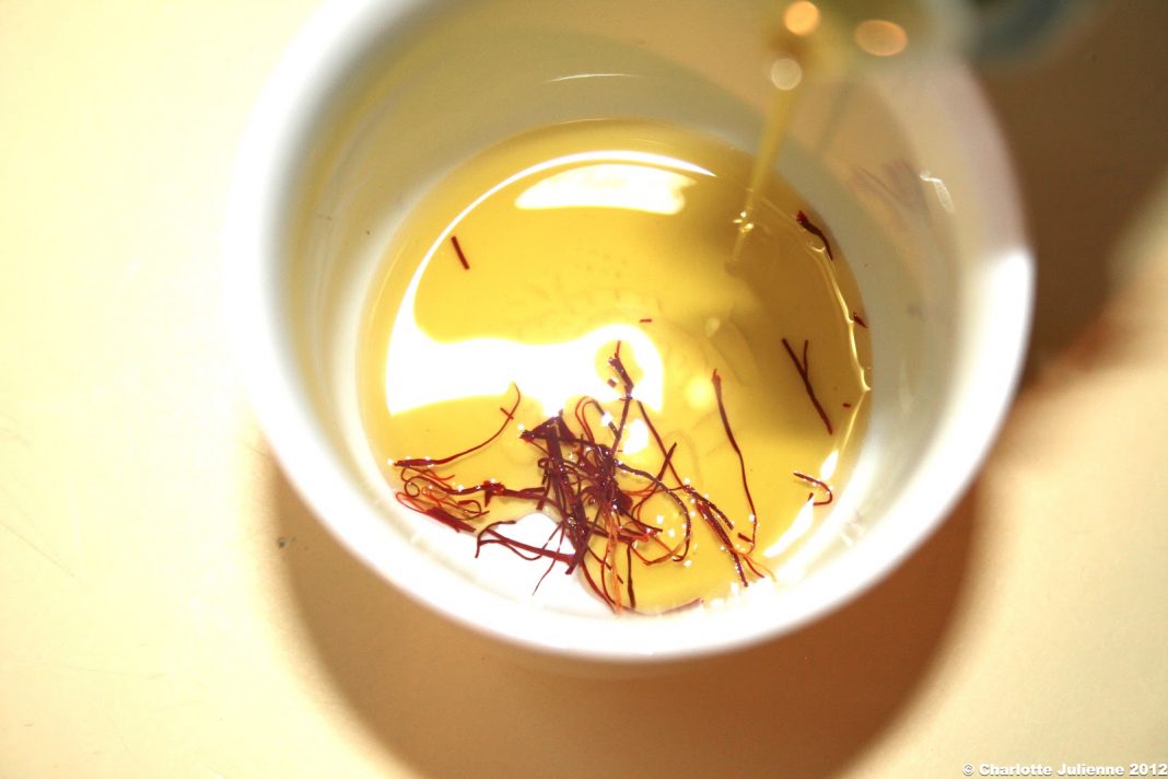 Benefits an uses of saffron oil Yabibo