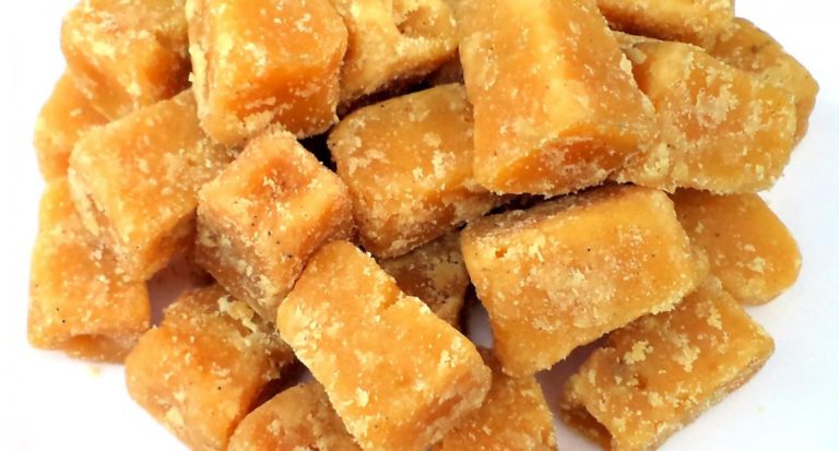 Two methods To Prevent Iron Deficiency With Jaggery