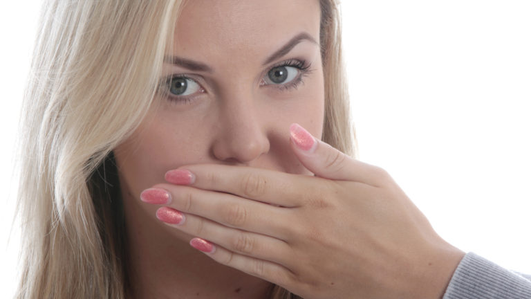 5 natural ways to Stop Belching