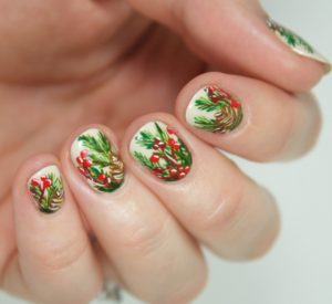 Deck the Halls Nail Art