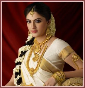 Most beautiful South Indian wedding hairstyles for Long 