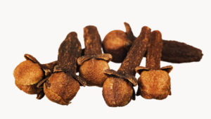 side effects of consuming cloves