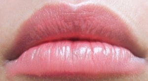 Coral Lipsticks shades