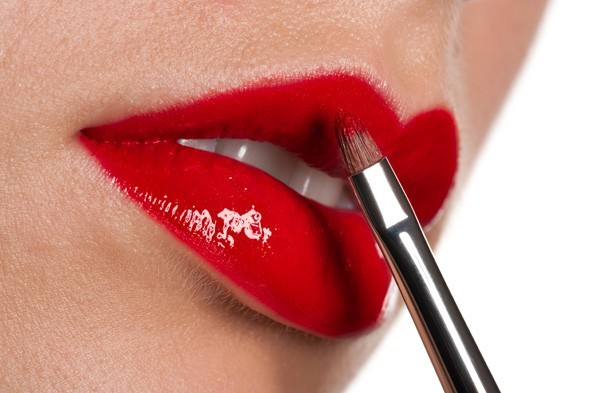 How to Wear Matte Lipstick