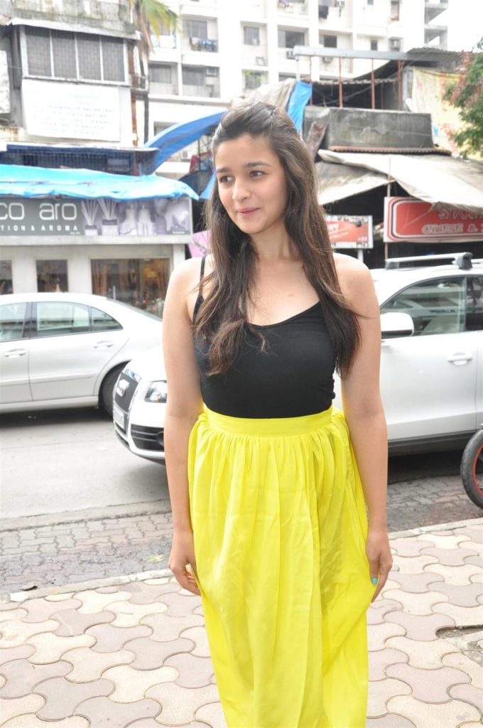 Alia Bhatt Without Makeup Pictures