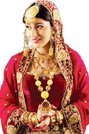 The Kashmiri Bridal Look, Indian Bridal Saree