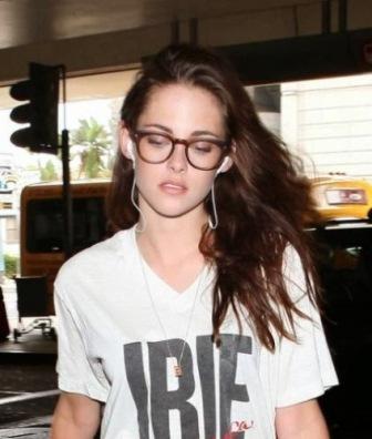 Kristen Stewart without makeup 1 - Pictures Of Kristen Stewart Without Makeup