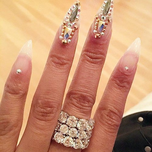 Nicki Minaj nails