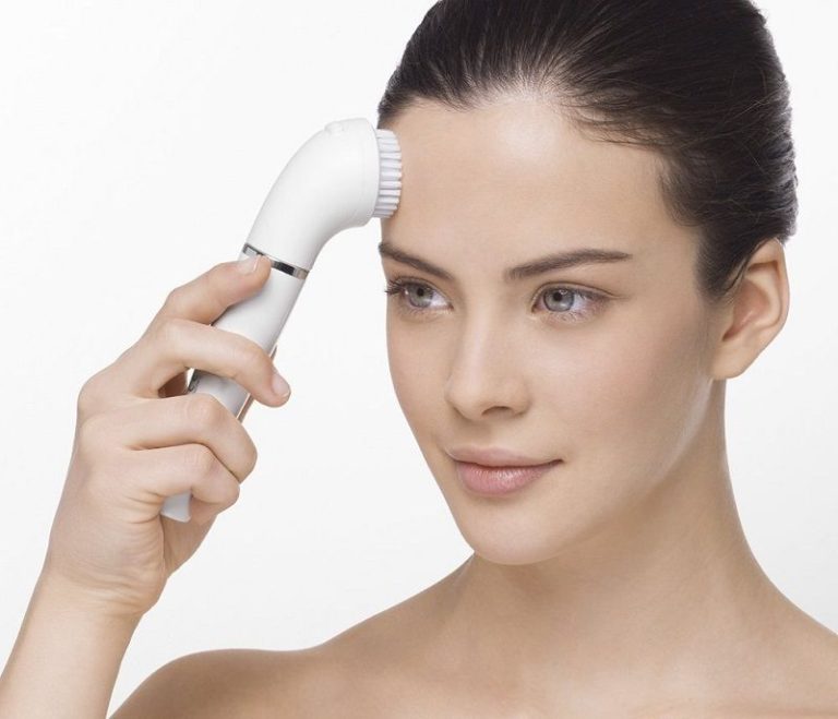 Use of Facial Epilators and Best Available Epilators