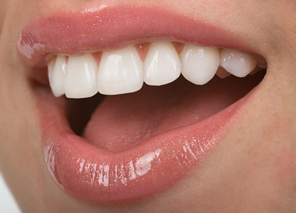 The Shape Of Your Teeth Indicate Your Personality