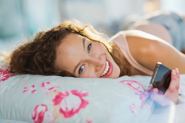 10 Easy Tips to Help You Wake Up In Perfect Mood