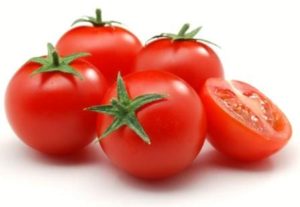 Tomato and Fuller’s Earth Pack 300x207 - Ayurveda Face Packs for Glowing Skin