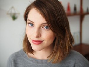 Laura Mercier 300x225 - Top 10 International Makeup Artists