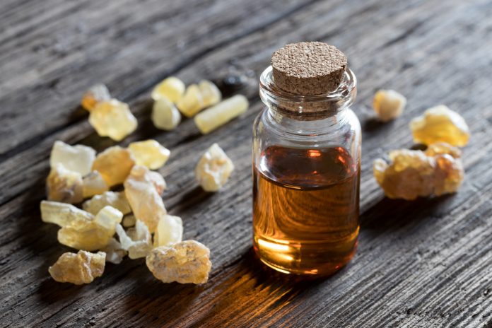 15 Amazing Benefits of Frankincense Essential Oil