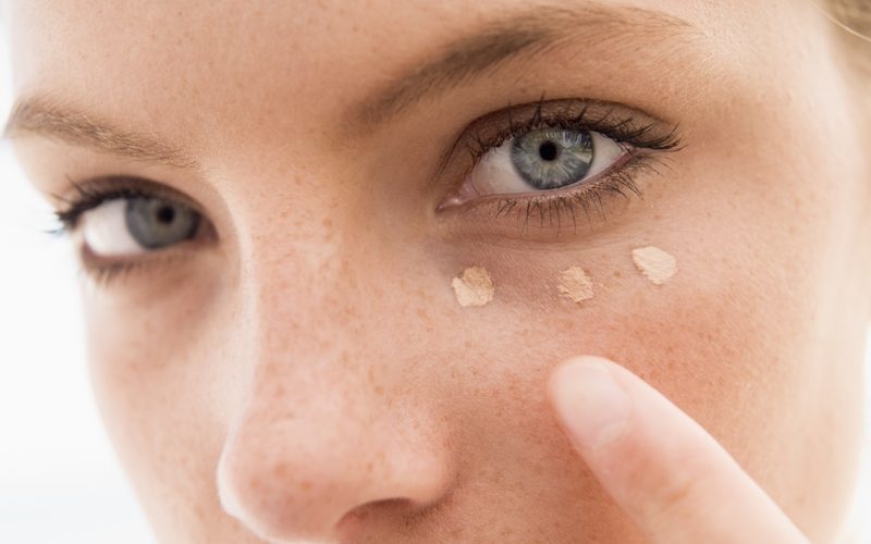 How to Apply Concealer? How to Apply Concealer?