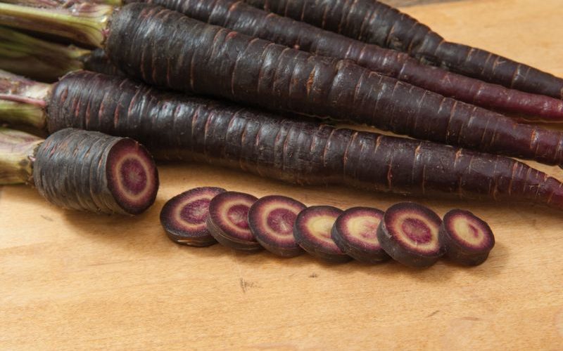 5 Surprising Benefits of Black Carrots 5 Surprising Benefits of Black Carrots