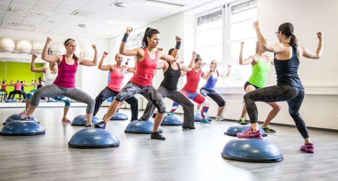 15 Best BOSU Ball Exercises and Benefits to Improve