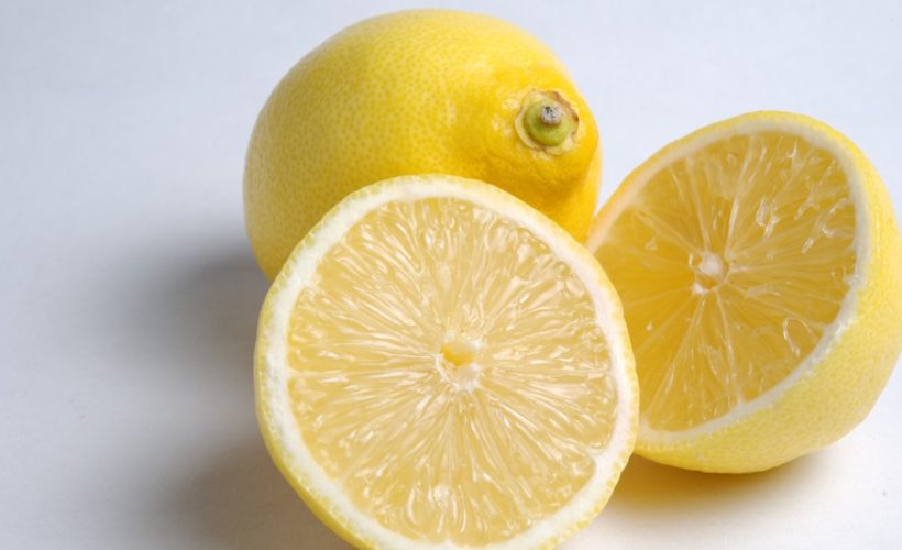 Top ten amazing health benefits of Lemon Top ten amazing health benefits of Lemon
