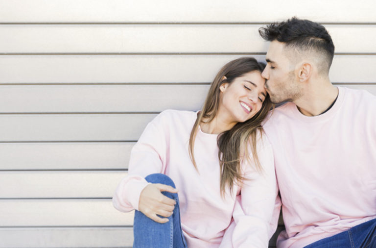 5 Habits That Men Routinely Fall In Love With