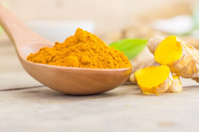 How to Use Turmeric for Beautiful Skin