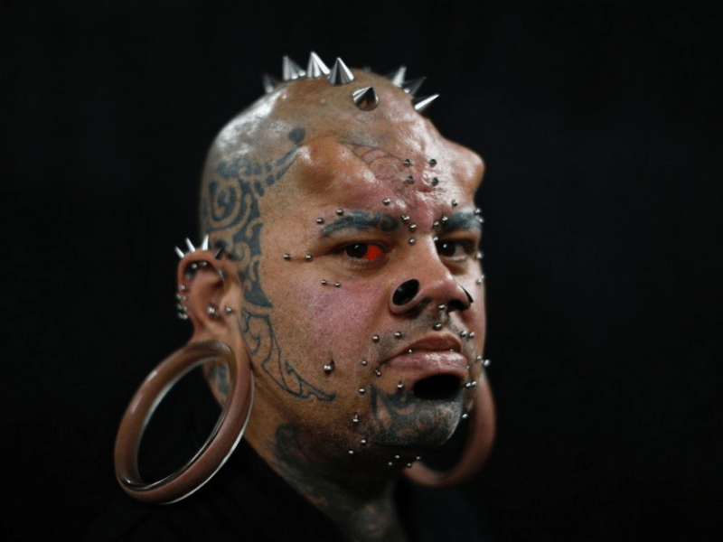 Top 10 most tattooed people In the world - Yabibo