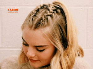 7 Trending Hairstyles for Short Hair Girls 