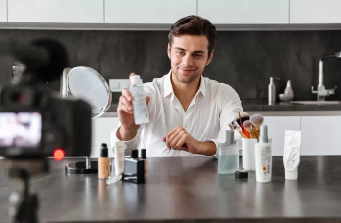 5 Must Have Beauty Products for Men for Glowing Skin