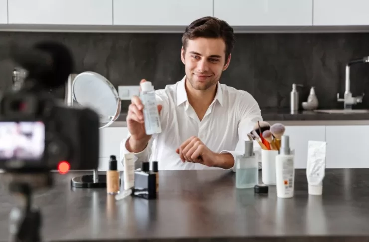 5 Must Have Beauty Products for Men for Glowing Skin